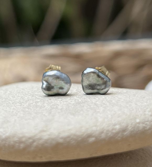 Un bijou parfait pour celles qui cherchent à ajouter une note sophistiquée et unique à leur tenue - Fête des Mères - livraison gratuite