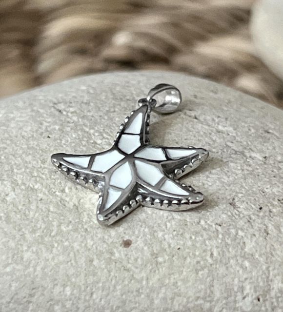 愛らしいシルバーとホワイトエナメルのヒトデ - 安全な無料配送