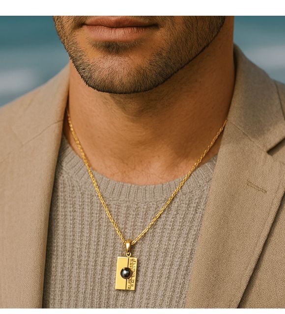 Adoptez le look masculin par excellence avec "Tag" notre pendentif plaque américaine au look polynésien - certifié et garanti - livraison gratuite sécurisée